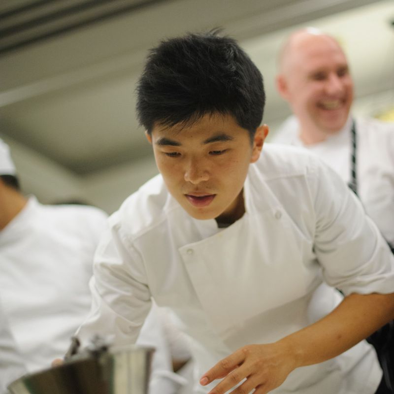 files/events/Discover Thai Forrest wine dinner at Pacific city club 17 June 2015/Chef Ton from Le Du restaurant 1.jpg