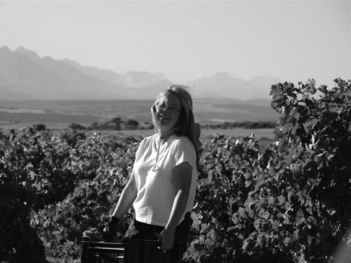 files/images/winemakers/south_africa/botanica-wines/Ginny_Povall.jpg